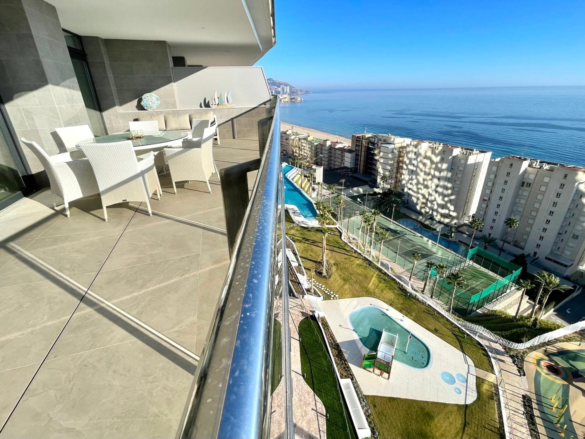 Luxury Apartment Sunset Cliffs Benidorm Eksteriør billede