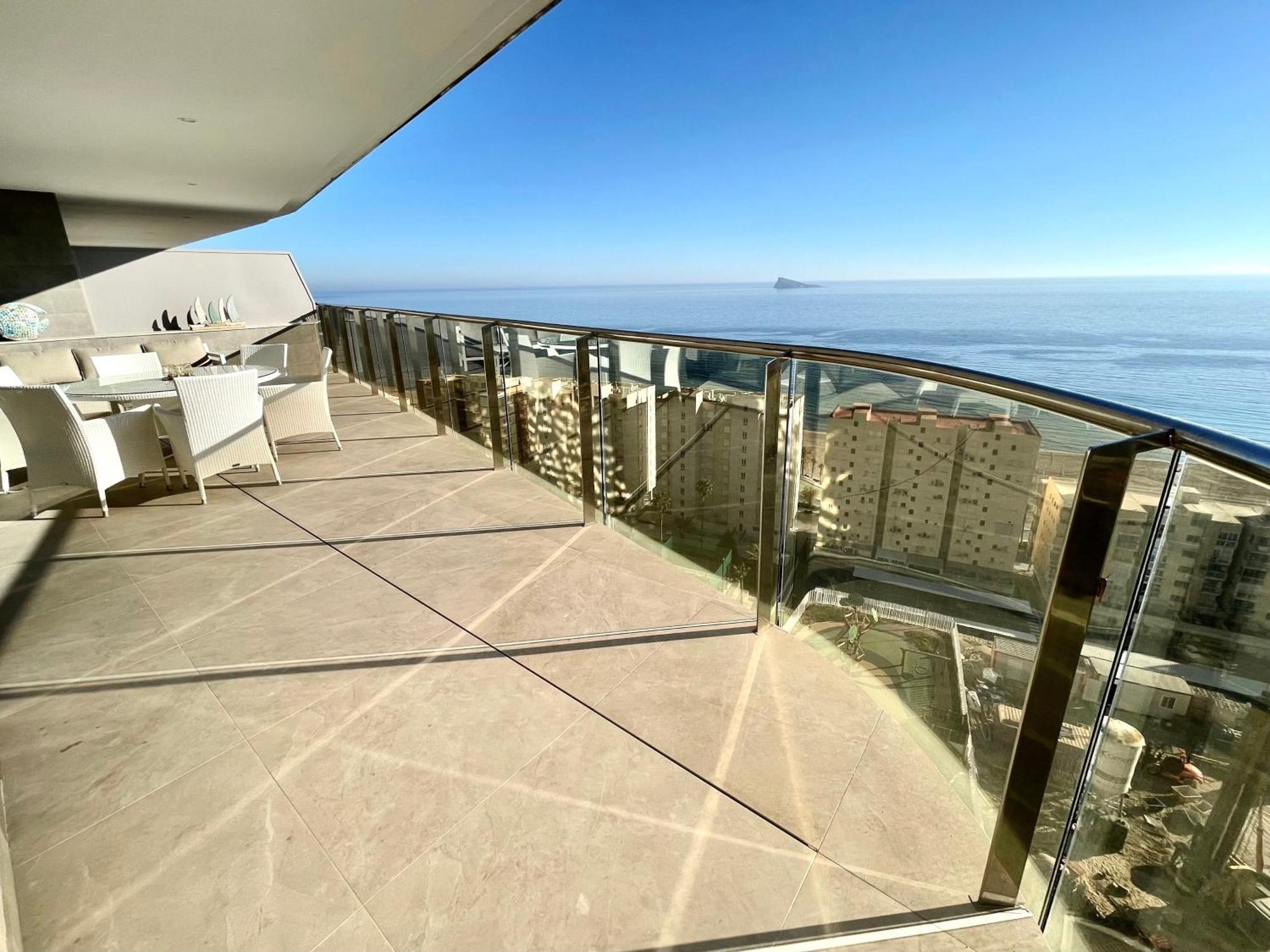 Luxury Apartment Sunset Cliffs Benidorm Eksteriør billede